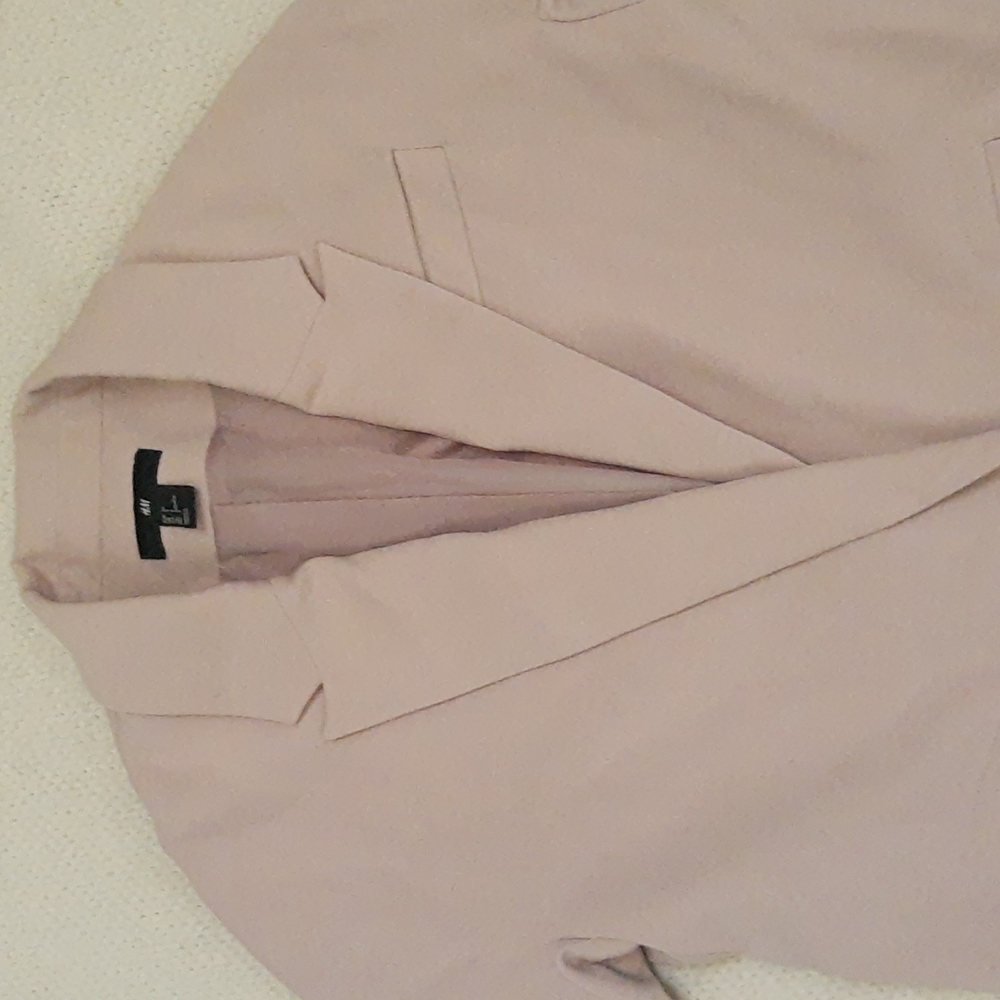 Pink blazer - Picture 2 of 4